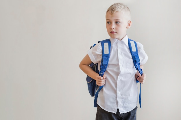Escolhendo a mochila escolar infantil ideal