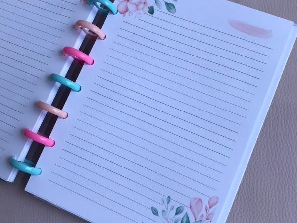 Maximizando a Organização: A Arte de Personalizar seu Caderno Inteligente
