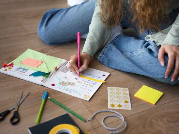 Planejando o Próximo Semestre: Como Usar o Lettering para Deixar seu Planner Mais Inspirador