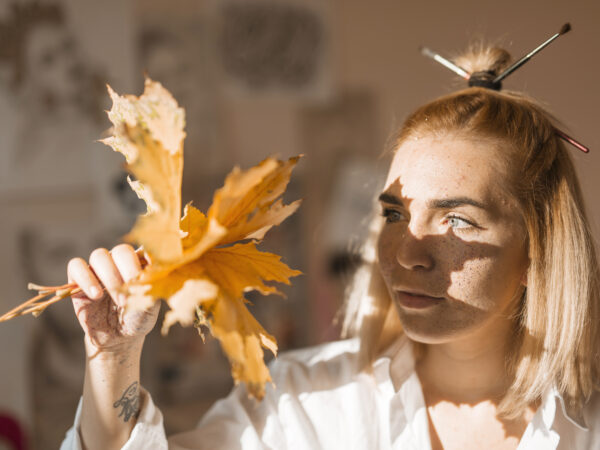Pastel Seco e Esfuminho: Como Dominar o Sombreamento nas Cores do Outono