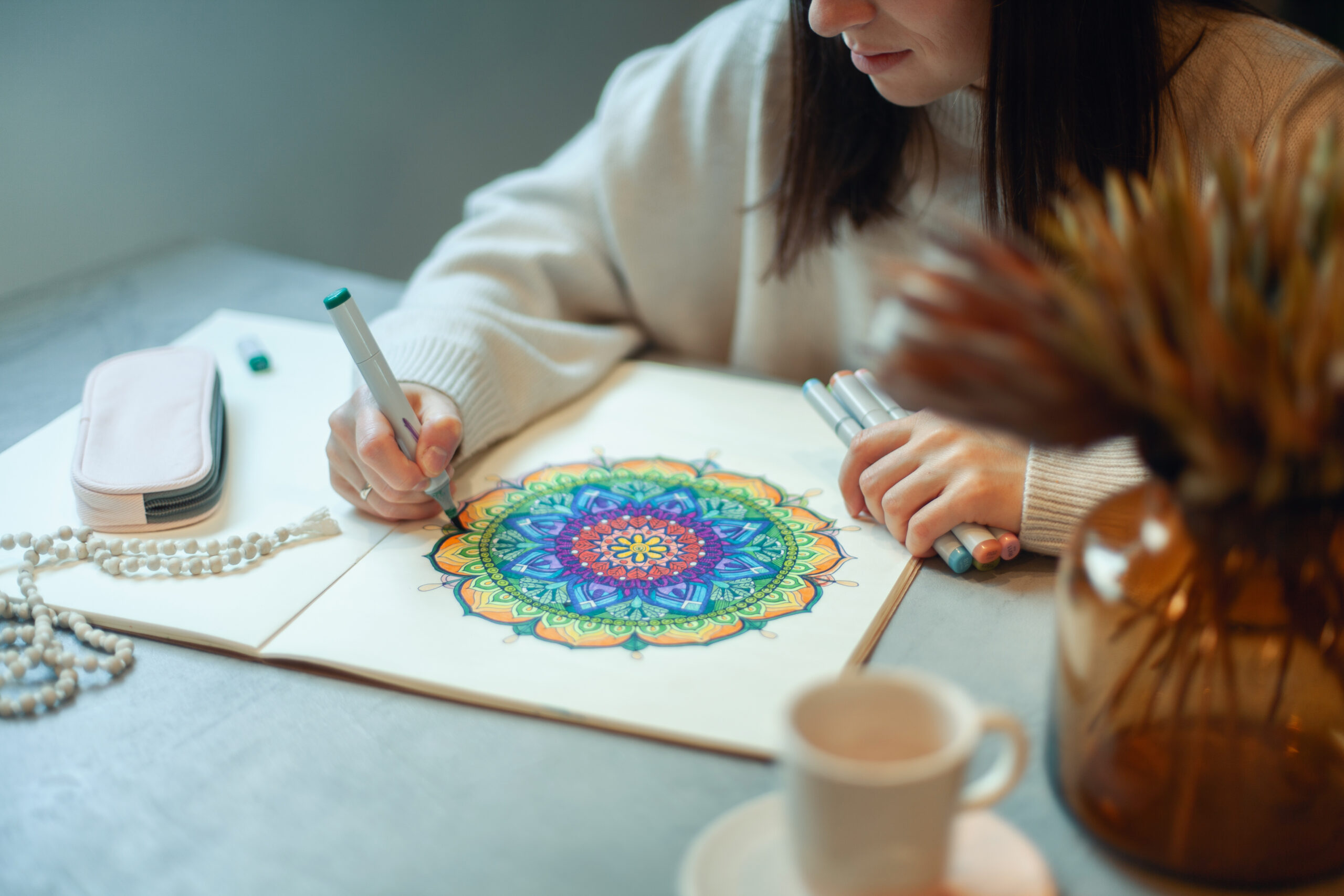 Mandala: como criar do zero com compasso e caneta, passo a passo